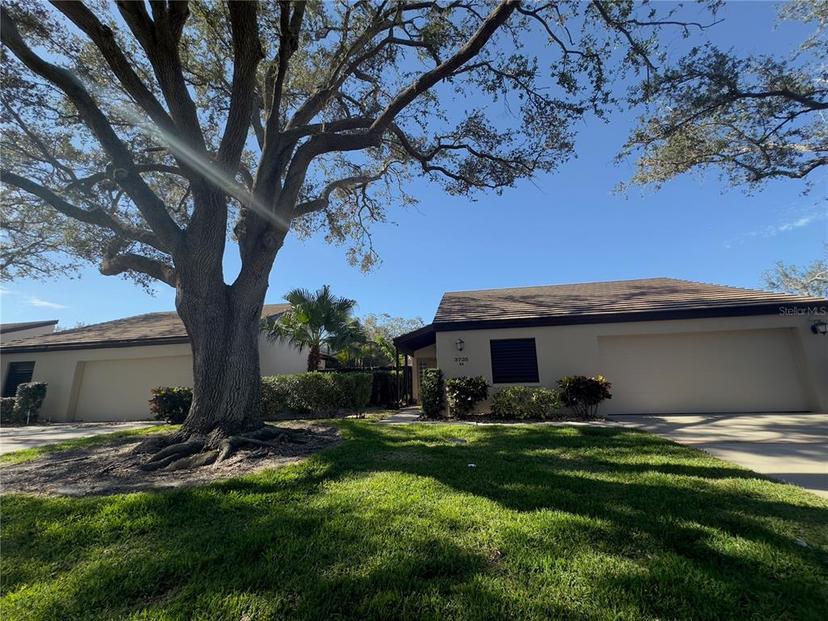 Picture of 3725 Glen Oaks Manor Drive, Sarasota FL 34232