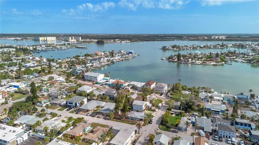 Picture of 140 142Nd Avenue E, Madeira Beach FL 33708