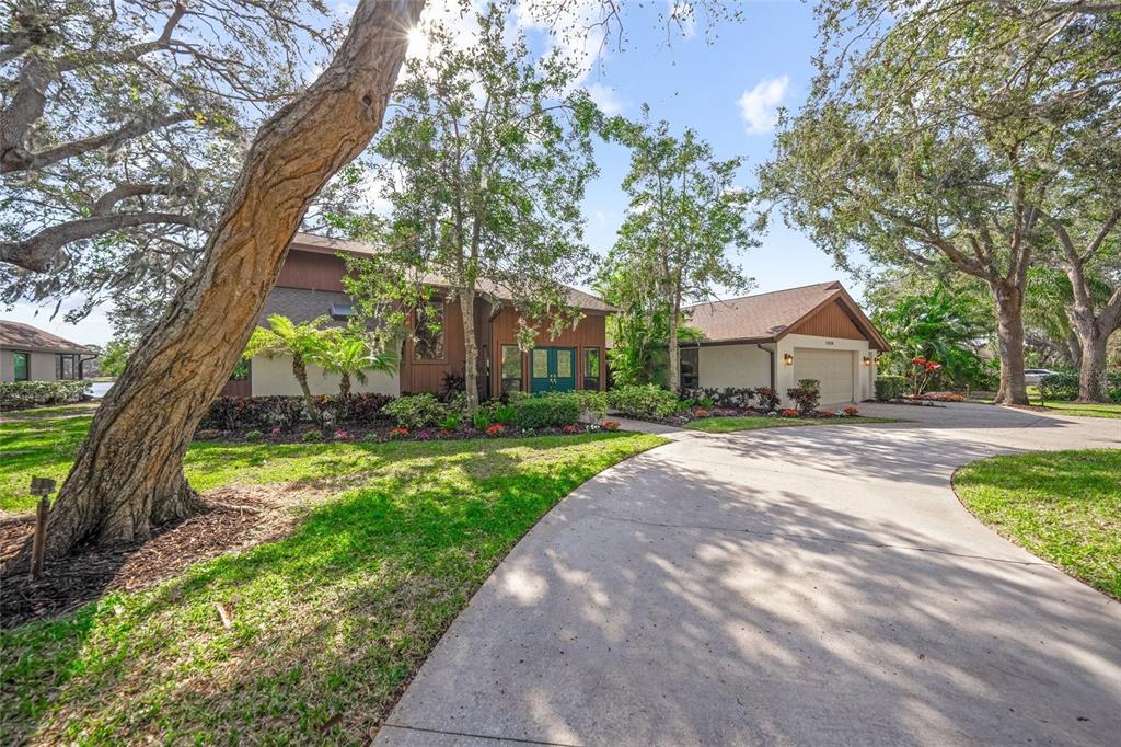 Picture of 5020 Willow Leaf Way, Sarasota, FL 34241