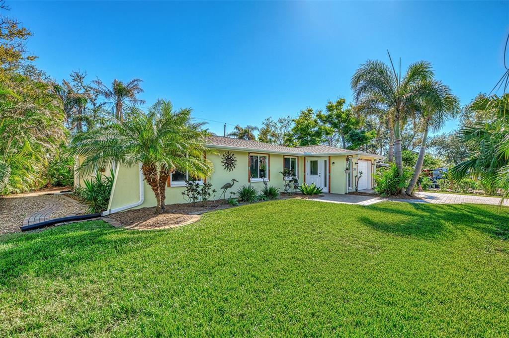 Picture of 3695 Shamrock Drive, Venice, FL 34293