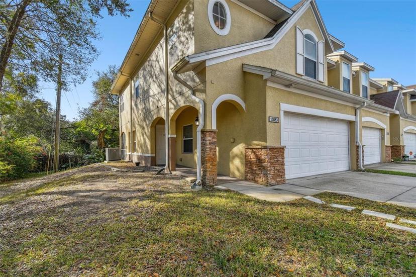 Picture of 10883 Dragonwood Drive, Tampa FL 33647