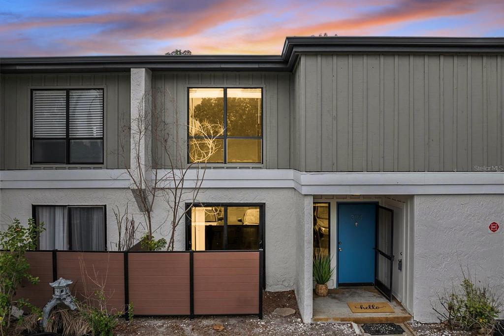 Picture of 4001 Beneva Road Unit 304, Sarasota, FL 34233