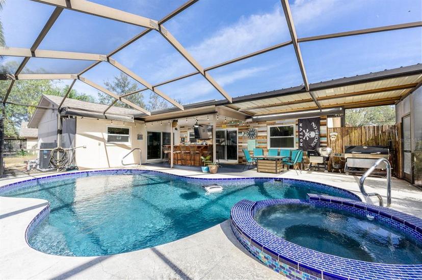 Picture of 2109 Elmwood Court, Plant City FL 33563