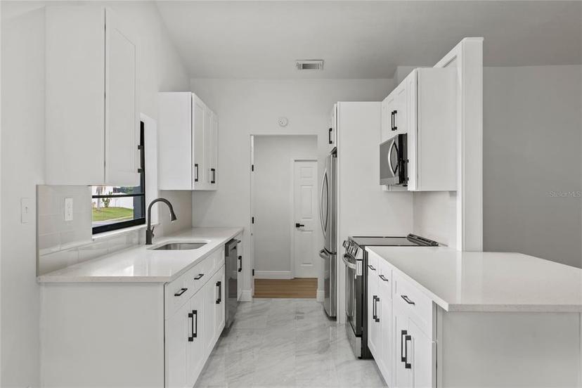 Picture of 1395 Kenneth Avenue, Casselberry FL 32707
