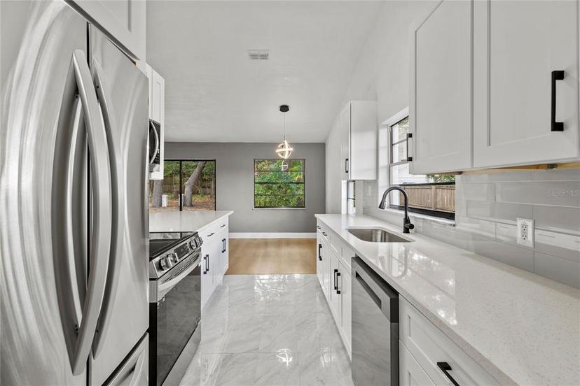 Picture of 1395 Kenneth Avenue, Casselberry FL 32707
