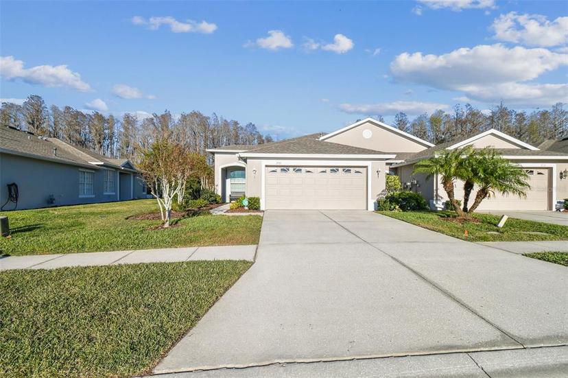Picture of 2932 Tanglewylde Drive, Land O Lakes FL 34638