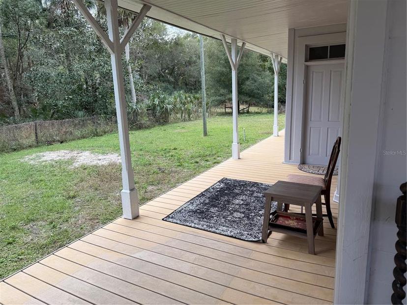 Picture of 110 N Volusia Avenue, Pierson FL 32180