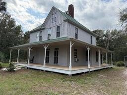 Picture of 110 N Volusia Avenue, Pierson, FL 32180
