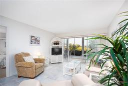 Picture of 404 Cerromar Circle N Unit 116, Venice, FL 34293