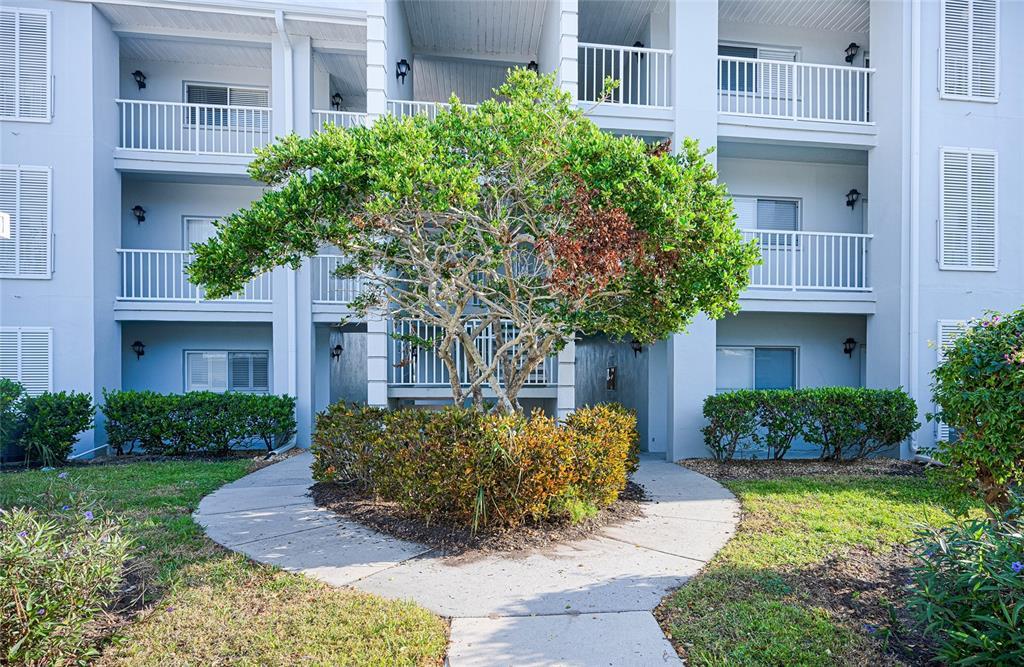 Picture of 404 Cerromar Circle N Unit 116, Venice, FL 34293