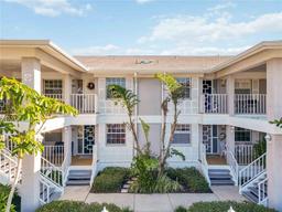 Picture of 1125 Edgewater Circle Unit 13 Sec 1, Bradenton, FL 34209