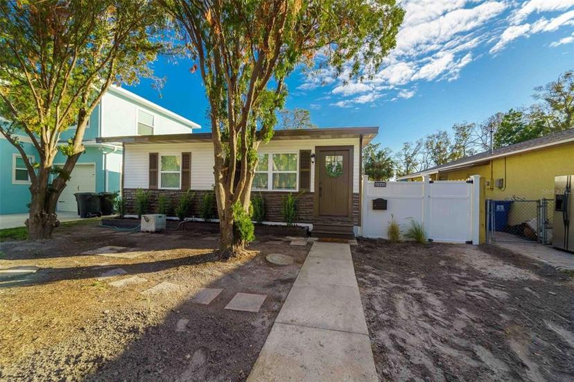 Picture of 2942 24Th Avenue N, St Petersburg FL 33713