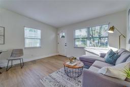 Picture of 2942 24Th Avenue N, St Petersburg, FL 33713