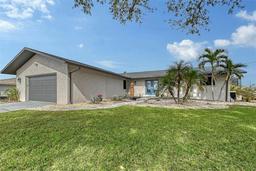 Picture of 128 Sinclair Street Se, Port Charlotte, FL 33952