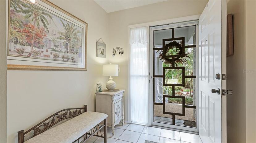 Picture of 1109 Edgewater Circle Unit 1109, Bradenton FL 34209