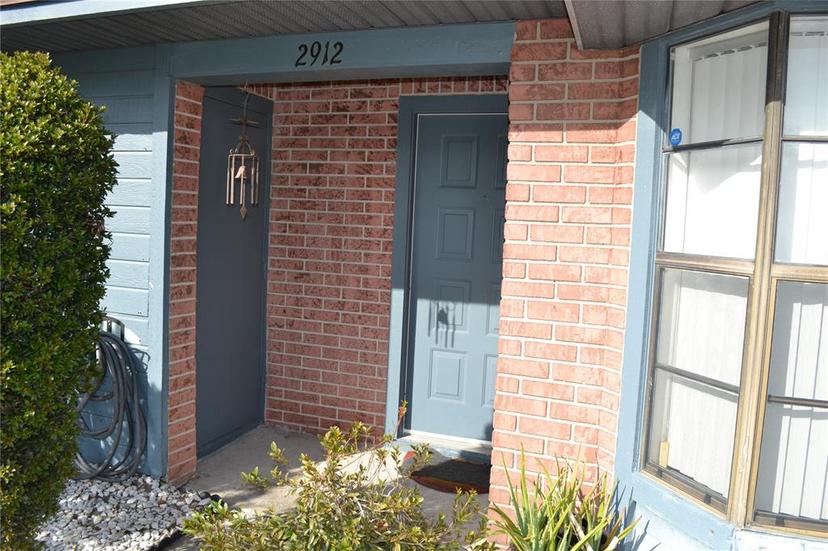 Picture of 2912 Squire Oak Court, St Cloud FL 34769