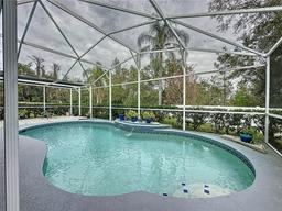 Picture of 605 Pinehurst Ct, Kissimmee, FL 34758