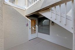 Picture of 934 Capri Isles Boulevard Unit 111, Venice, FL 34292