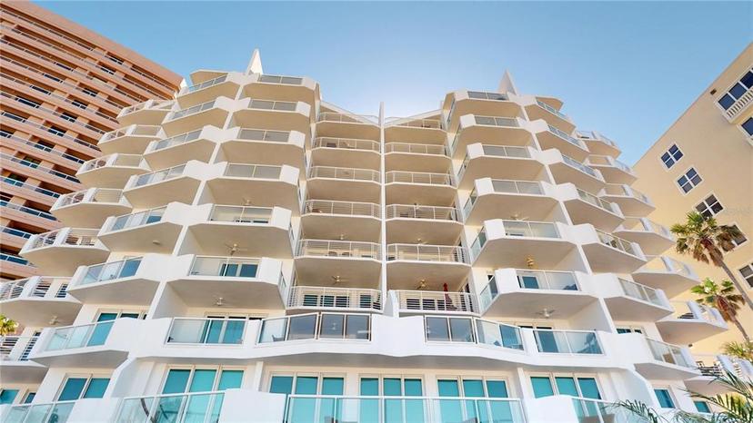 Picture of 1350 Gulf Boulevard, Clearwater FL 33767