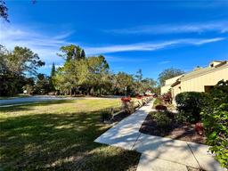 Picture of 19 Aspen Dr. Unit 19, Haines City, FL 33844