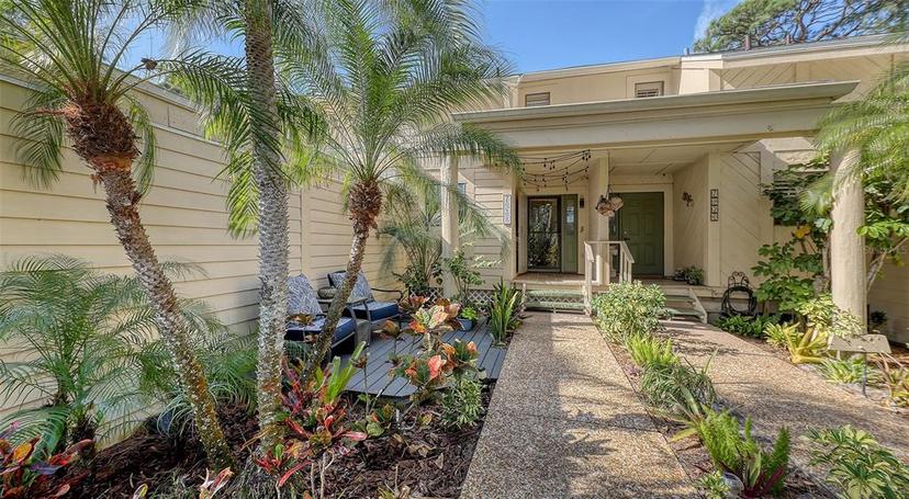 Picture of 7938 Pinegrove Court Unit 12, Sarasota FL 34238