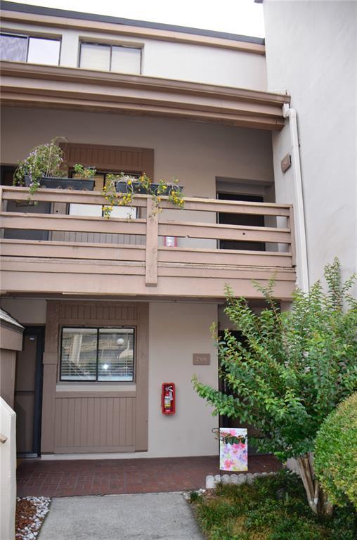 Picture of 242 Orienta Point Street Unit 242, Altamonte Springs FL 32701