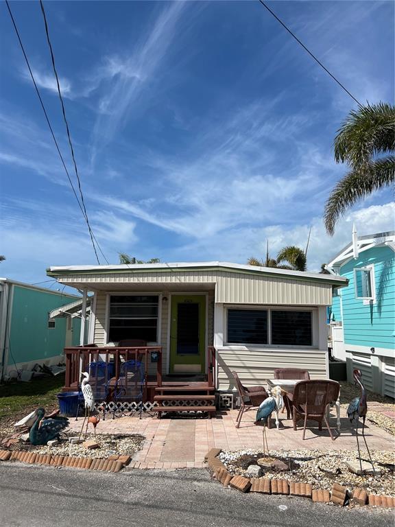Picture of 2601 Gulf Drive N Unit B16, Bradenton Beach FL 34217