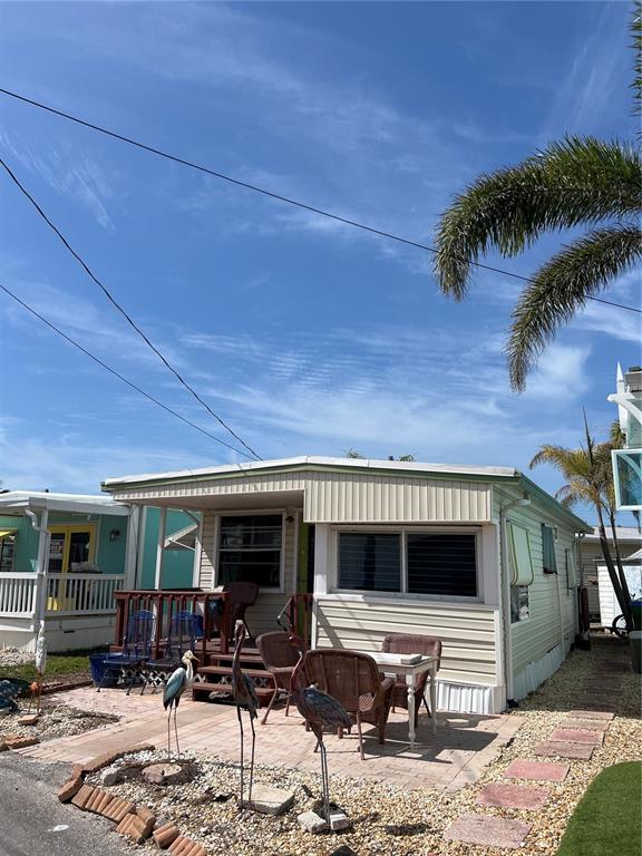 Picture of 2601 Gulf Drive N Unit B16, Bradenton Beach FL 34217