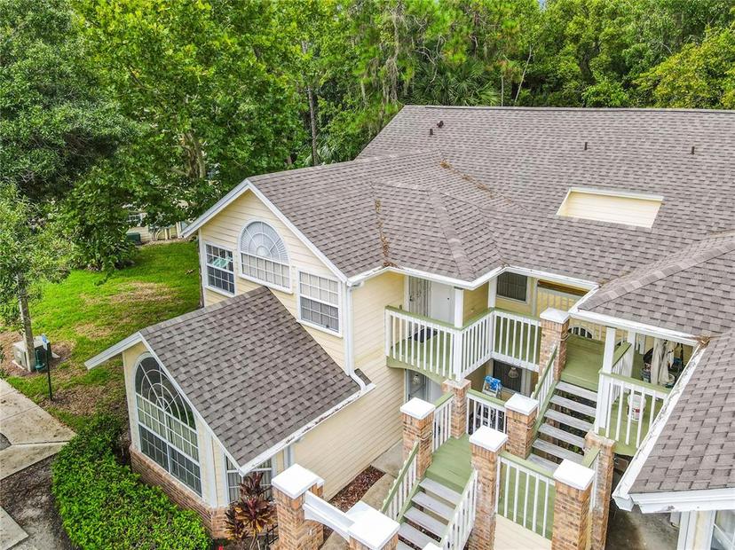 Picture of 5003 Laguna Bay Circle Unit 16, Kissimmee FL 34746