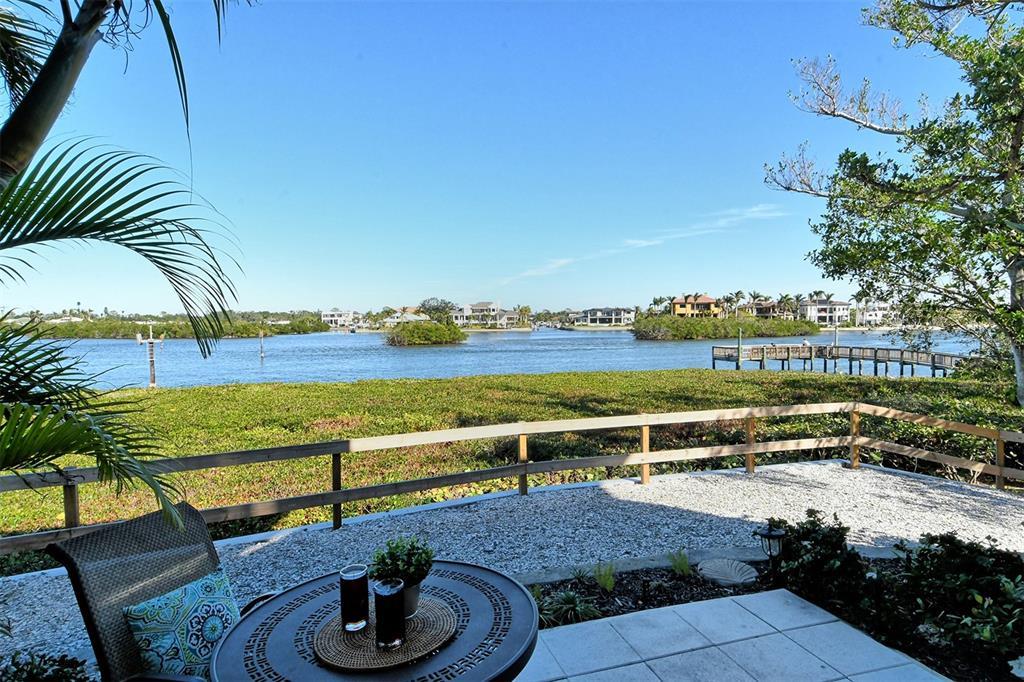 Picture of 6047 E Peppertree Way Unit 224, Sarasota, FL 34242