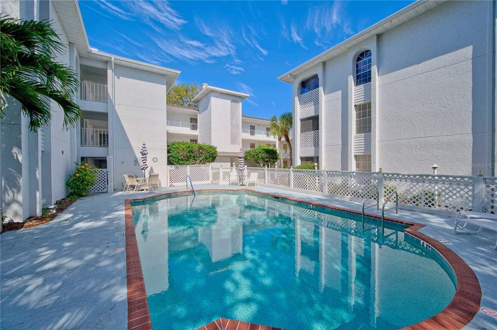 Picture of 6304 Pointe West Boulevard Unit A306, Bradenton, FL 34209