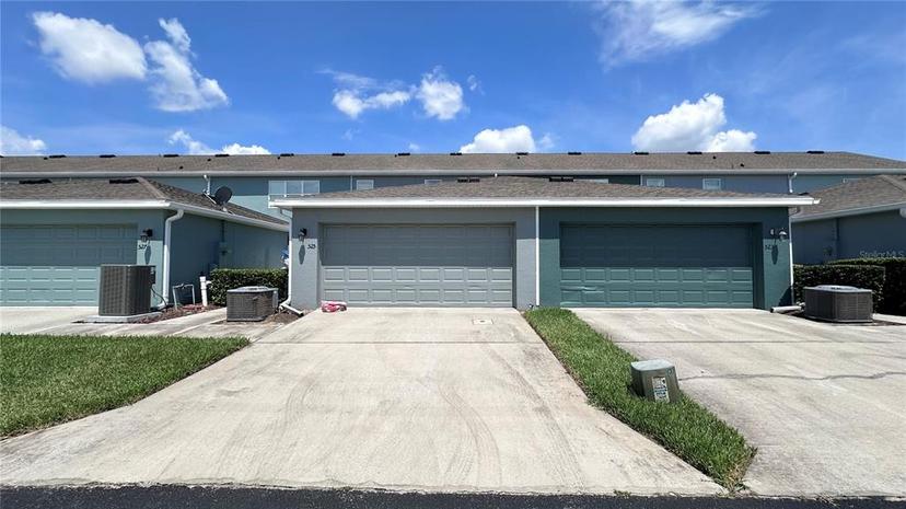 Picture of 525 Waterside Pointe Dr, Groveland FL 34736