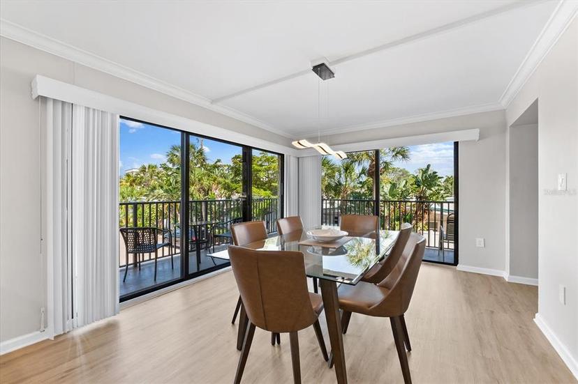 Picture of 6326 Midnight Pass Road Unit 101, Sarasota FL 34242