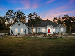 Picture of 120 Oak Village Boulevard S, Homosassa, FL 34446