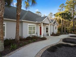 Picture of 120 Oak Village Boulevard S, Homosassa, FL 34446