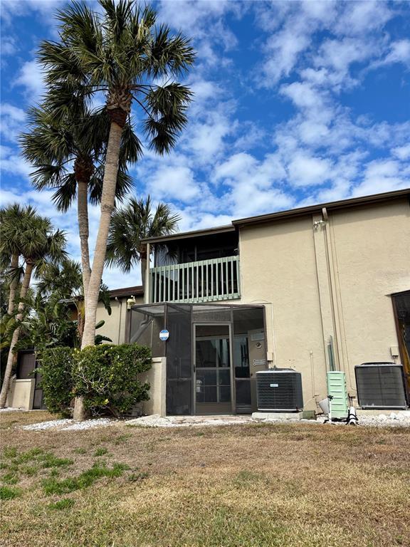 Picture of 1028 Apollo Beach Boulevard Unit 11, Apollo Beach FL 33572
