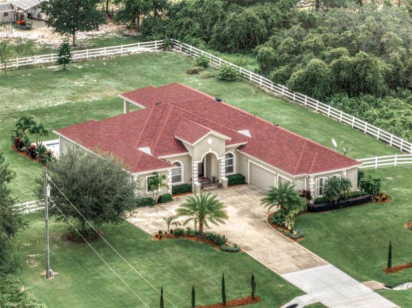 Picture of 2105 S Avon Estates Boulevard, Avon Park FL 33825