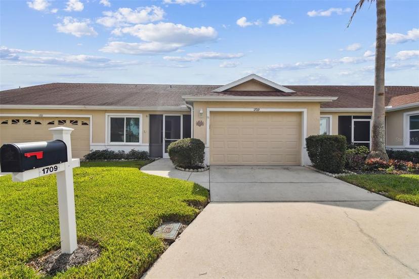 Picture of 1709 Edgewater Lane, Palmetto FL 34221