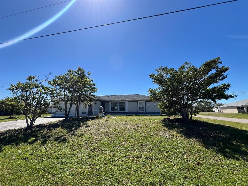 Picture of 12143 Du Barry Avenue, Port Charlotte, FL 33981