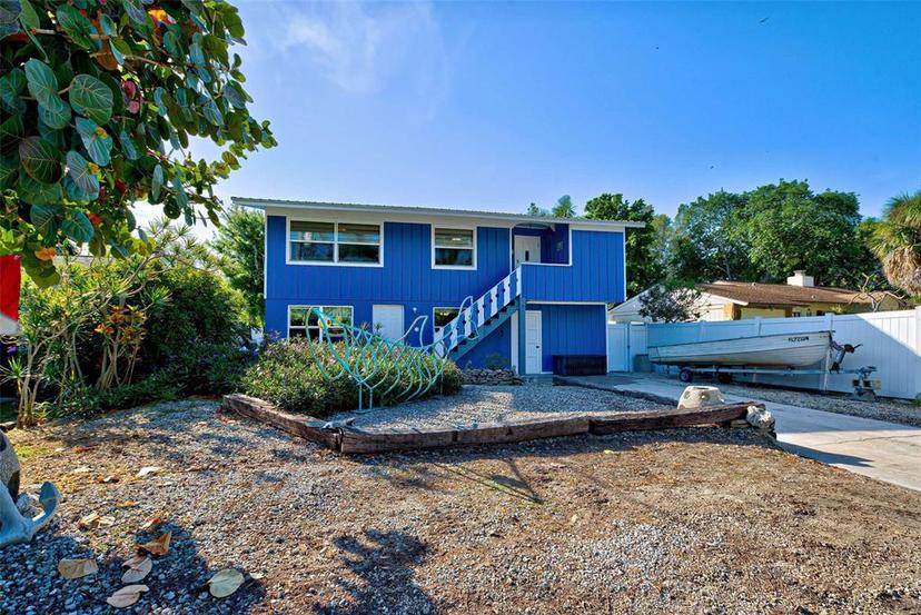 Picture of 113 Colonia Lane W, Nokomis FL 34275