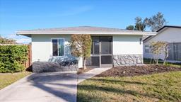 Picture of 1040 Hope Street, Venice, FL 34285