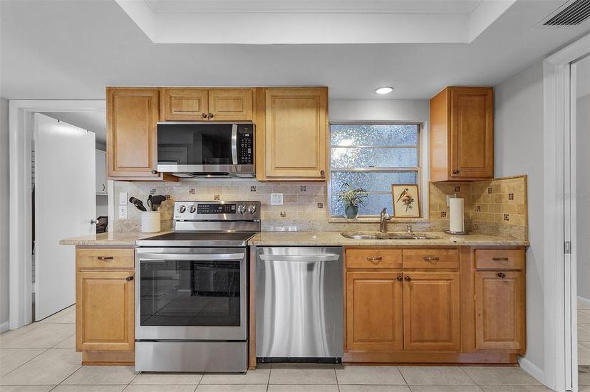 Picture of 5549 Hamlet Lane, Fort Myers FL 33919
