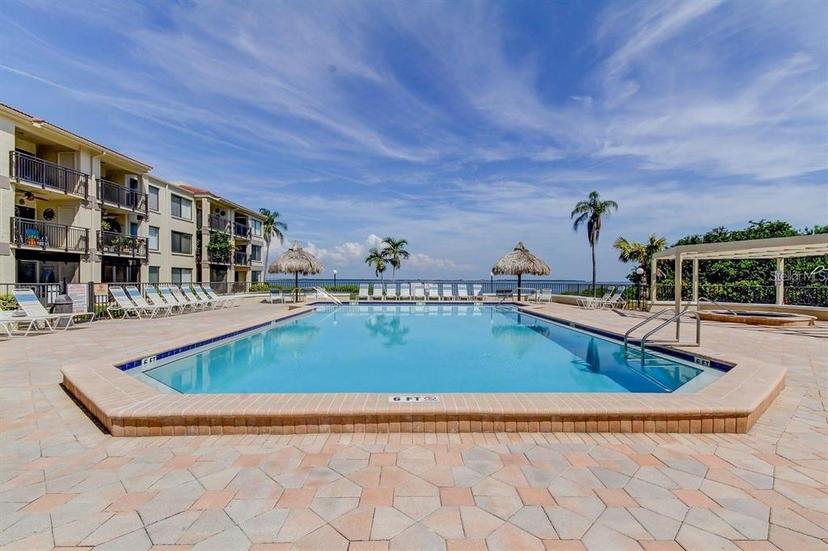 Picture of 6372 Palma Del Mar Boulevard S Unit 905, St Petersburg FL 33715