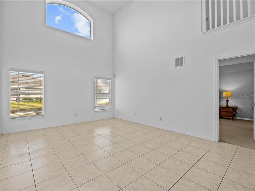 Picture of 204 Paloma Drive, Davenport FL 33837