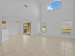 Picture of 204 Paloma Drive, Davenport, FL 33837
