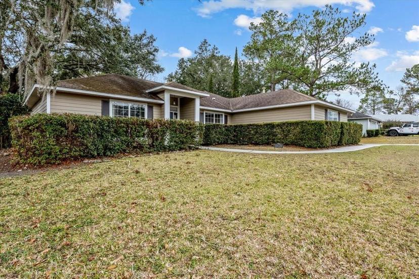 Picture of 10620 NW 61St Terrace, Alachua FL 32615