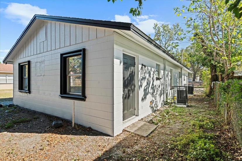 Picture of 8718 N 15Th Street, Tampa FL 33604