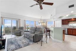 Picture of 101 N Marion Court Unit 114, Punta Gorda, FL 33950