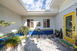 Picture of 327 Hernando Avenue, Sarasota, FL 34243
