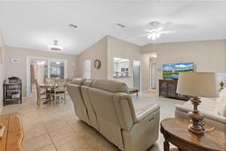 Picture of 10662 SE 174Th Loop, Summerfield, FL 34491